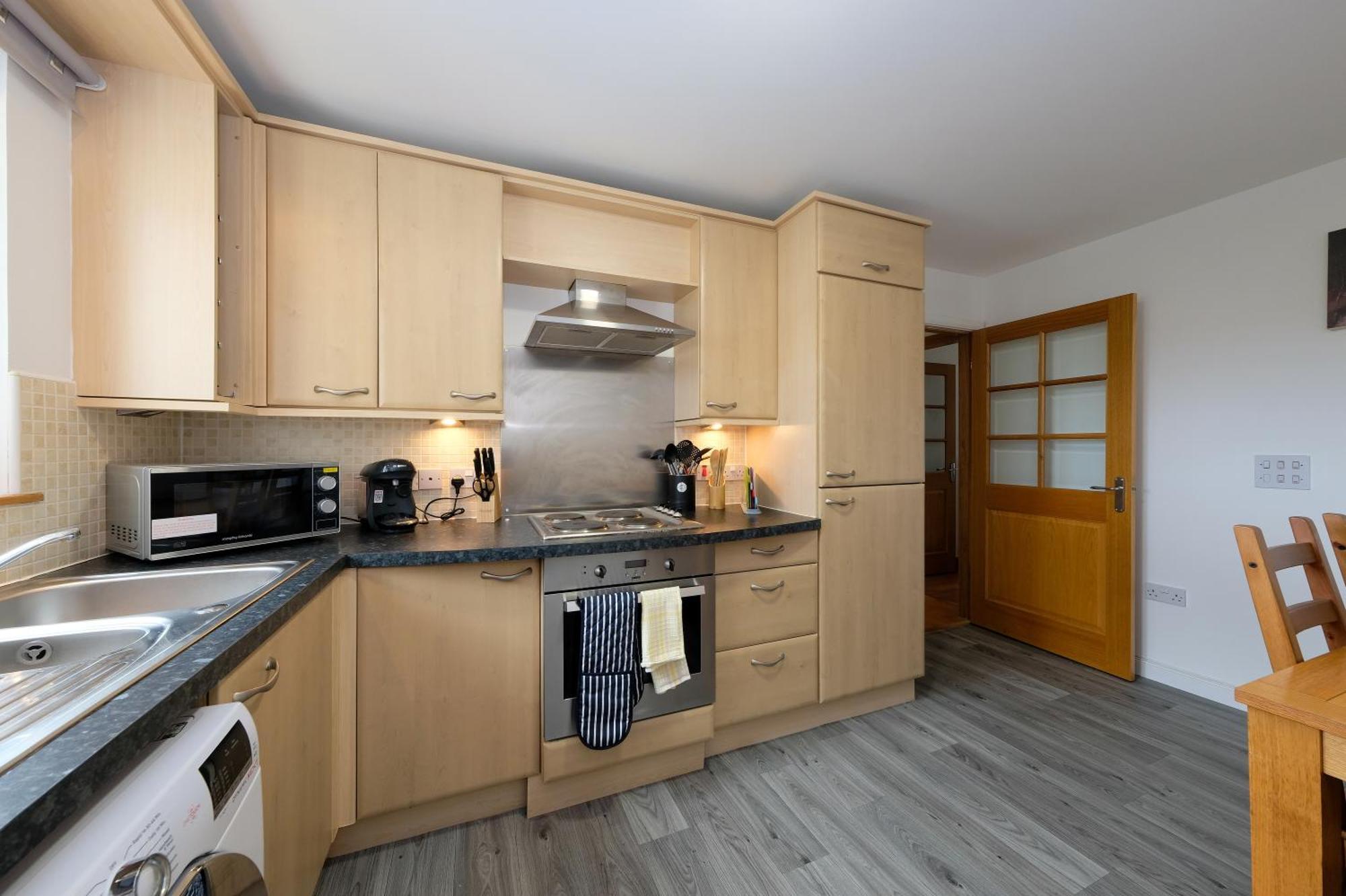 Apartment Super Prime Train Station By Tba Inverkeithing